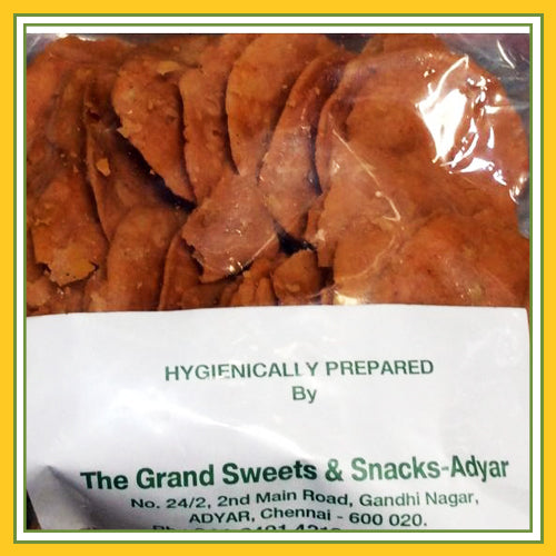 Grand Sweets & Snacks - Garlic Masala Thattai (250 Gms)